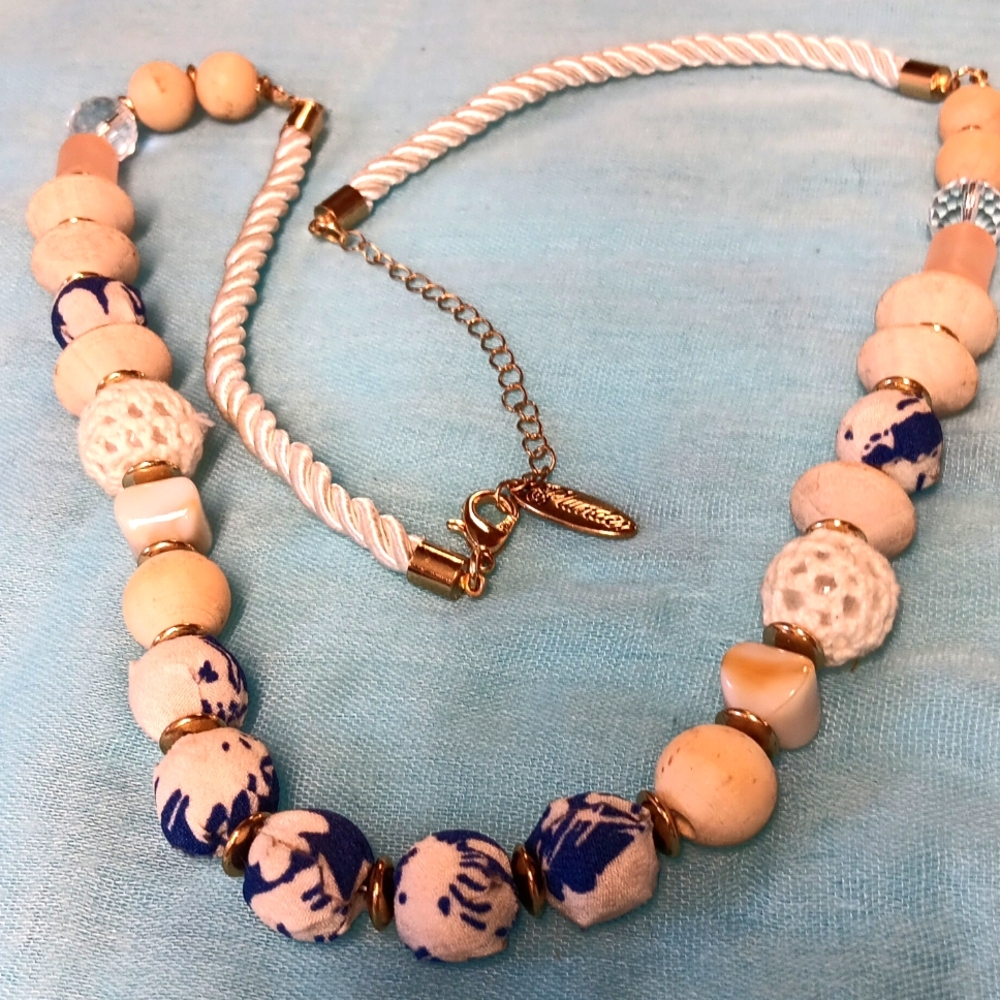 8-24 plunder necklace blue and white wooden beads